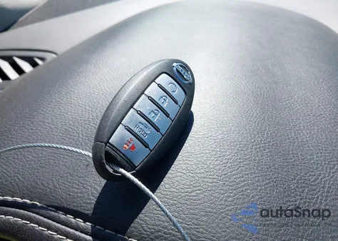 2018 Nissan Maxima 3.5 Platinum z USA, uszkodzony, nr VIN 1N4AA6AP2JC391903